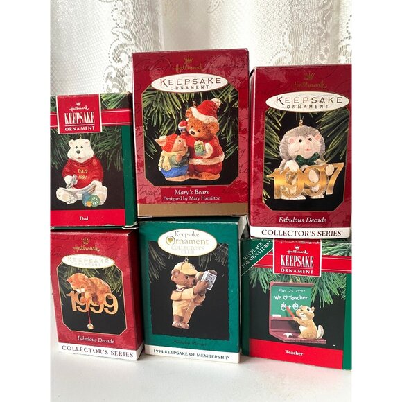 Vintage Hallmark Keepsake Lot 6 Christmas Ornamnets - Picture 1 of 8